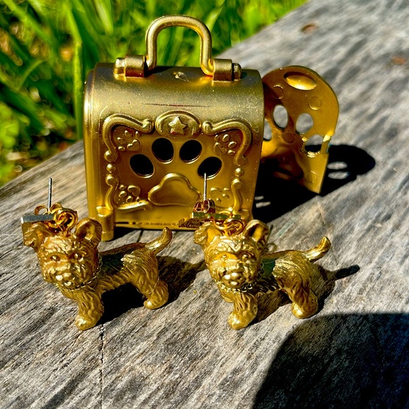 Handmade puppy earrings with carrying case. New original design by seller. - Picture 1 of 2